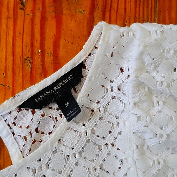 Top - Picture 2 of 4